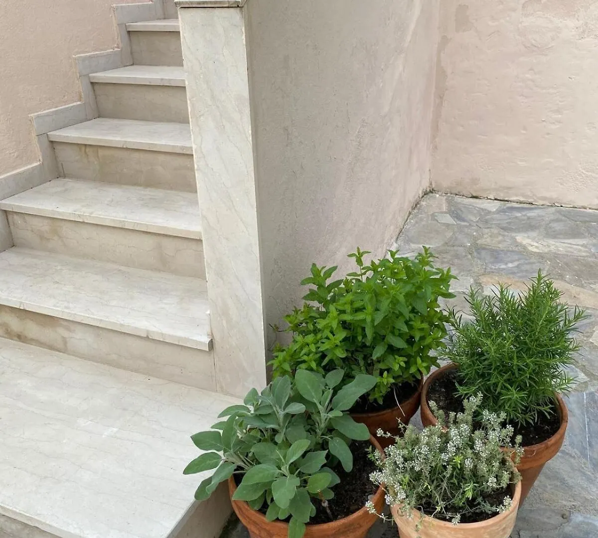 Stay At Nikiti - Apartment 2