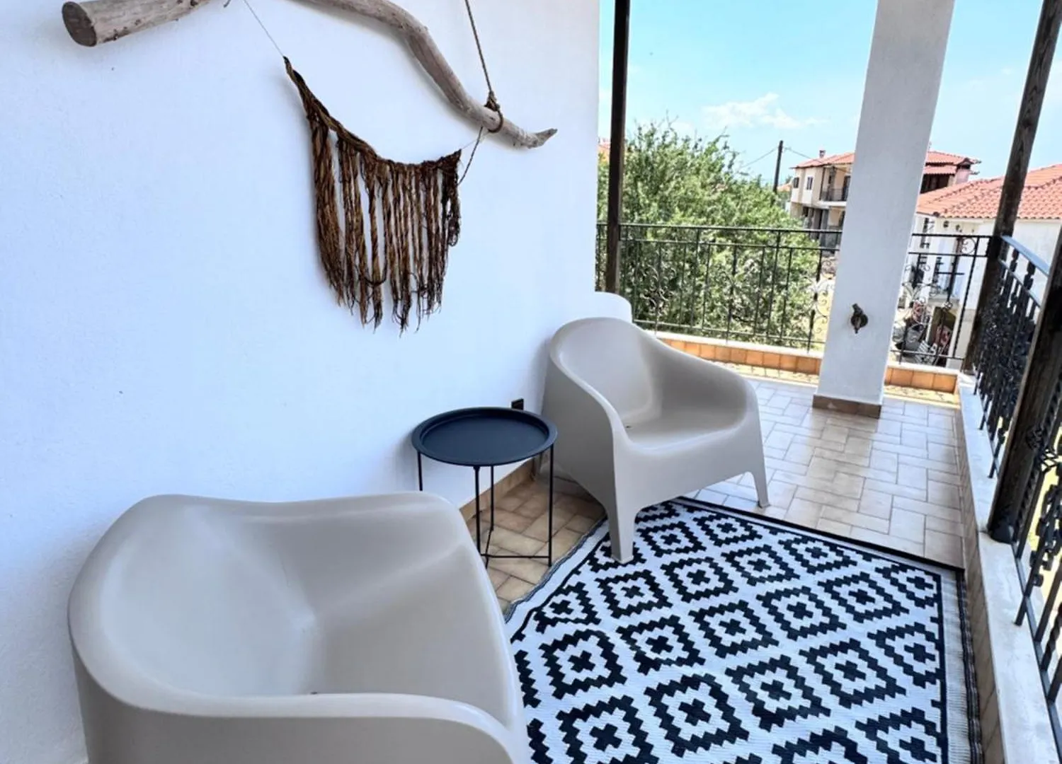 Stay At Nikiti - Apartment 2