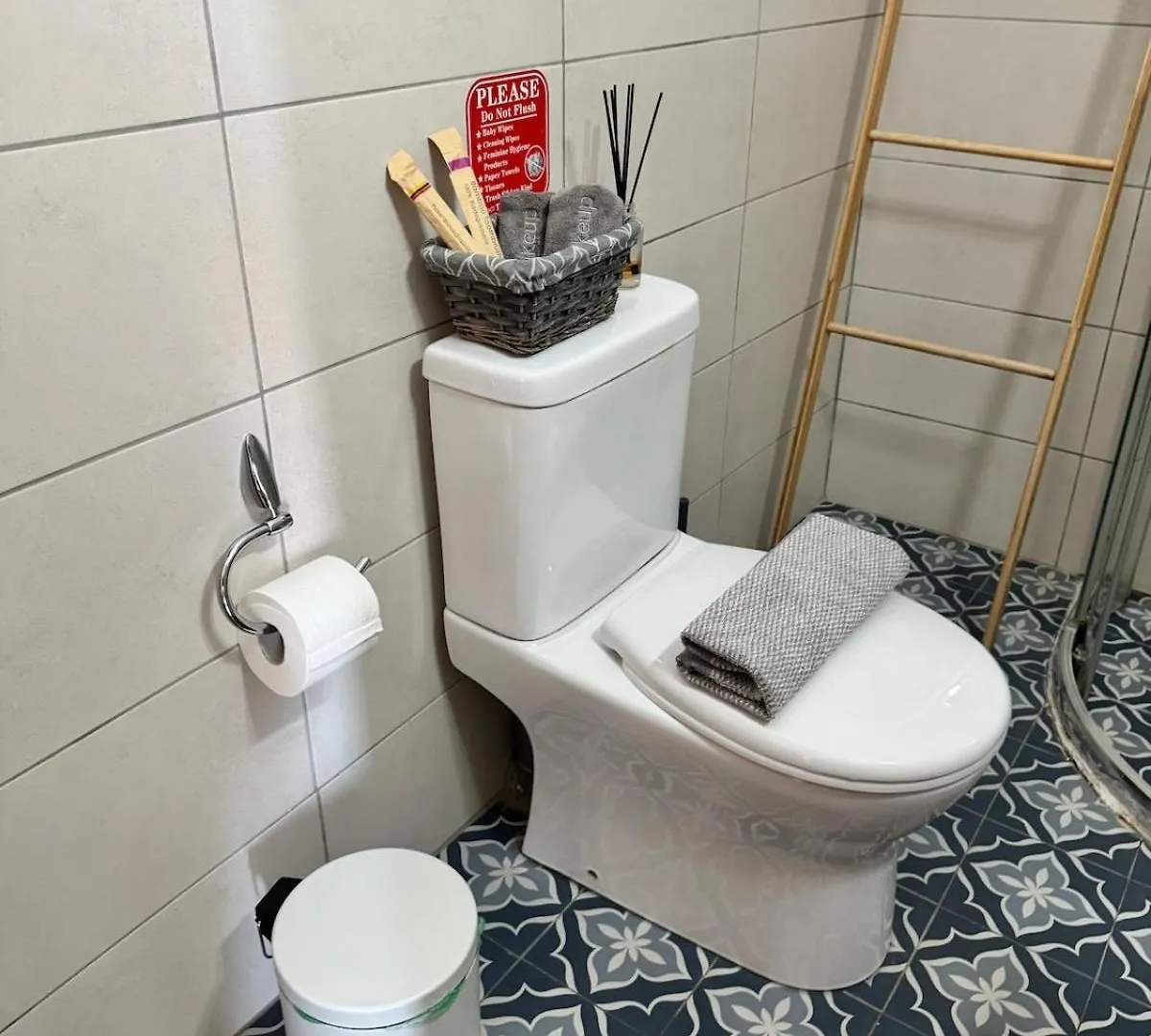 Stay At Nikiti - Apartment 2